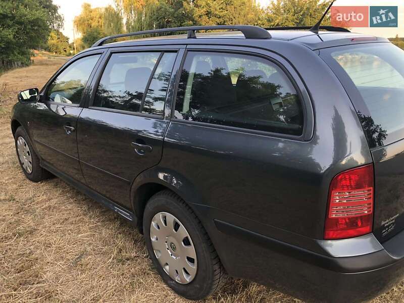 Универсал Skoda Octavia 2009 в Мироновке