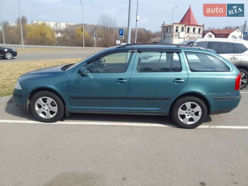 Универсал Skoda Octavia 2005 в Виннице