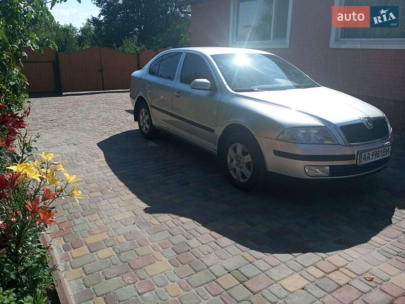 Лифтбек Skoda Octavia 2006 в Нежине