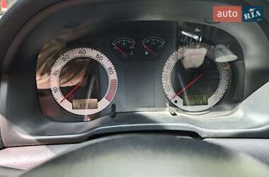 Лифтбек Skoda Octavia 2001 в 