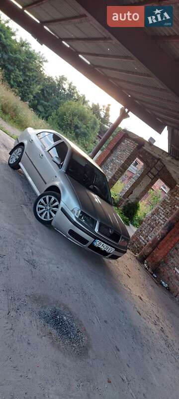 Лифтбек Skoda Octavia 2001 в Чернигове