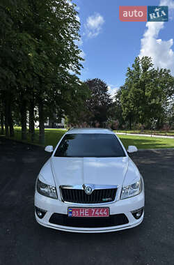 Универсал Skoda Octavia 2010 в 