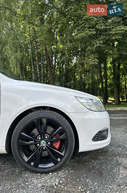 Универсал Skoda Octavia 2010 в 