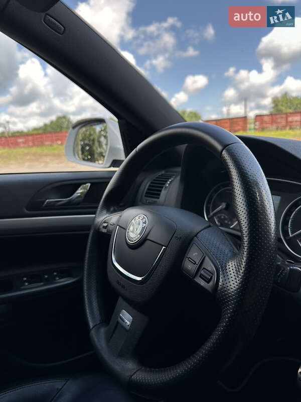 Универсал Skoda Octavia 2010 в Луцке