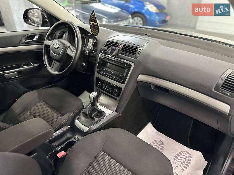 Универсал Skoda Octavia 2011 в Каменском
