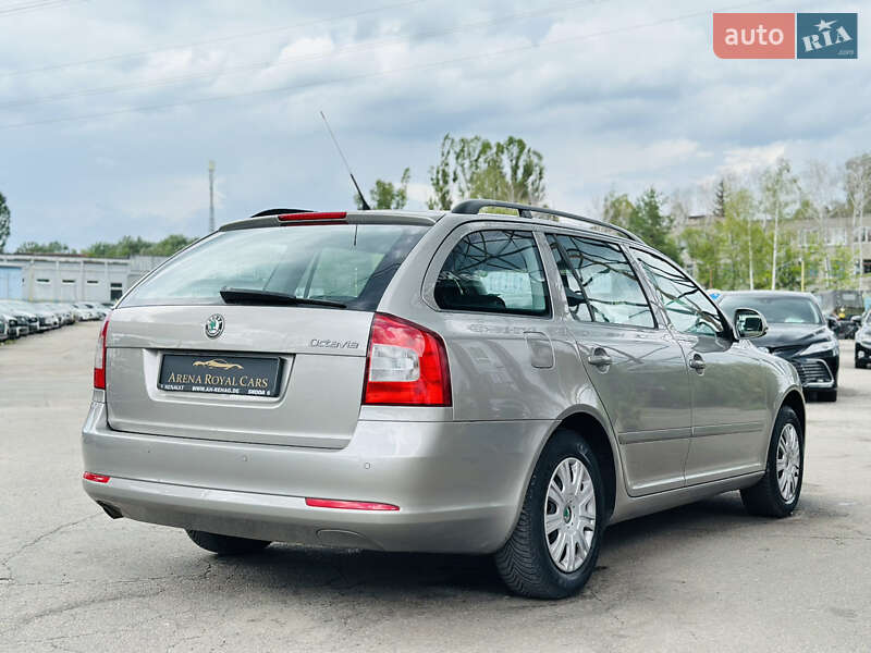 Универсал Skoda Octavia 2009 в Харькове