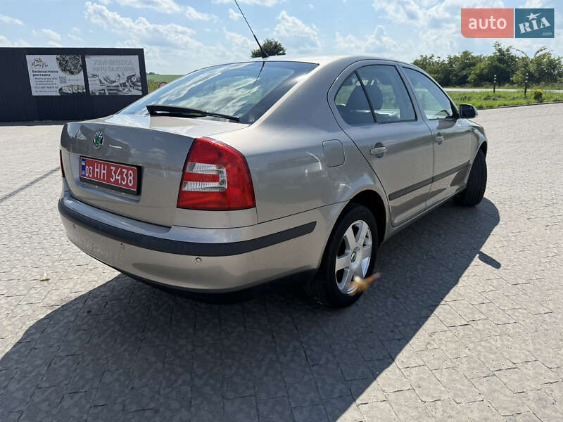Лифтбек Skoda Octavia 2006 в Львове