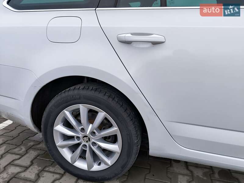 Универсал Skoda Octavia 2016 в Луцке