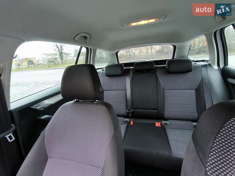 Универсал Skoda Octavia 2016 в Луцке