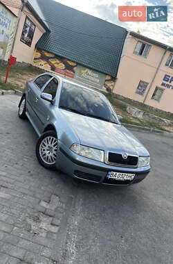 Ліфтбек Skoda Octavia 2003 в Кропивницькому