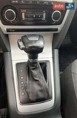Універсал Skoda Octavia 2011 в 