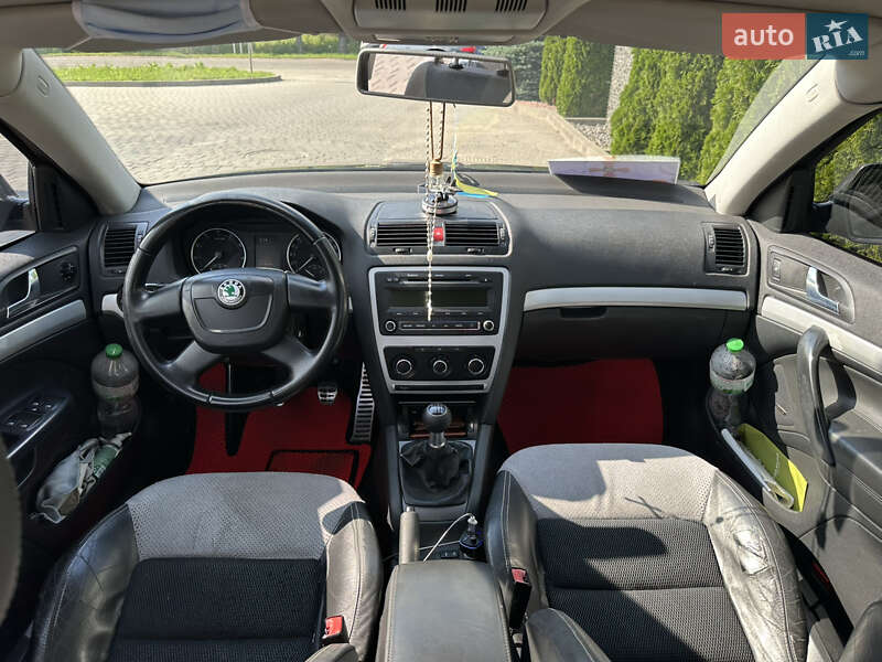 Универсал Skoda Octavia 2011 в Самборе