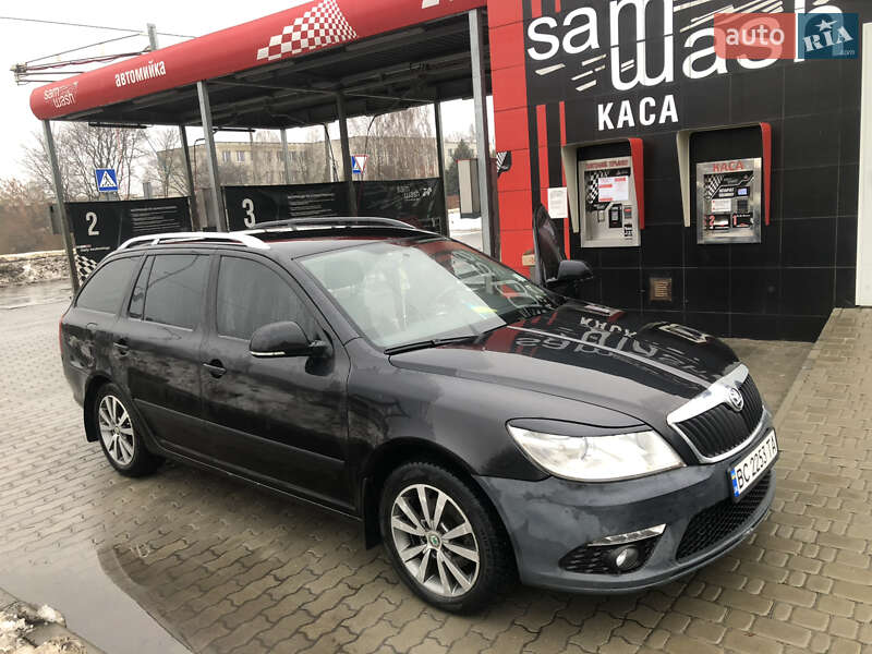 Универсал Skoda Octavia 2011 в Самборе