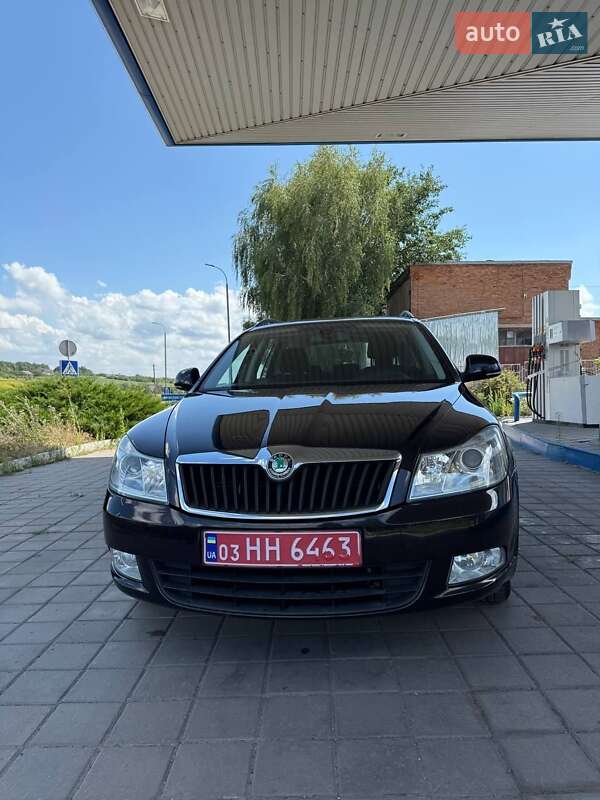 Універсал Skoda Octavia 2009 в Великій Багачці