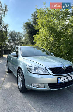 Универсал Skoda Octavia 2011 в Львове