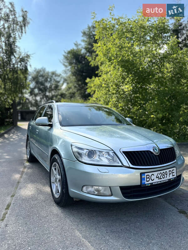 Skoda Octavia 2011