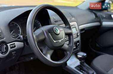 Лифтбек Skoda Octavia 2012 в 