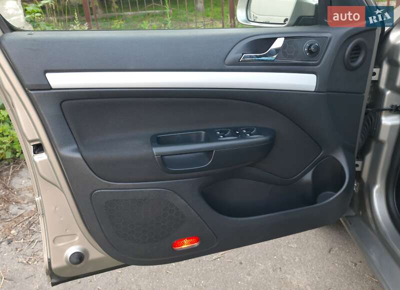 Лифтбек Skoda Octavia 2011 в Хмельницком
