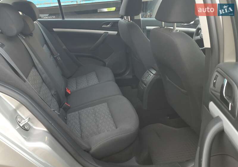 Лифтбек Skoda Octavia 2011 в Хмельницком
