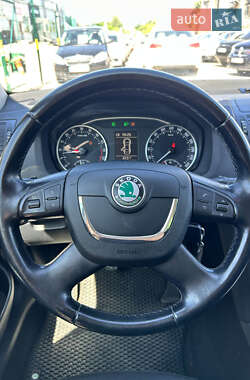 Универсал Skoda Octavia 2012 в 