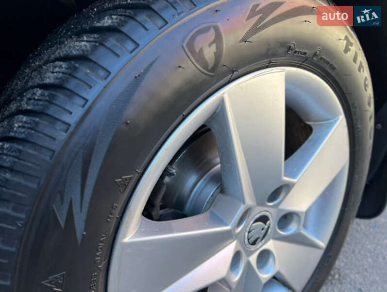 Універсал Skoda Octavia 2015 в Харкові