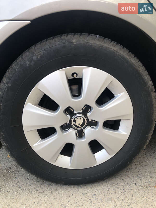 Ліфтбек Skoda Octavia 2008 в Дніпрі