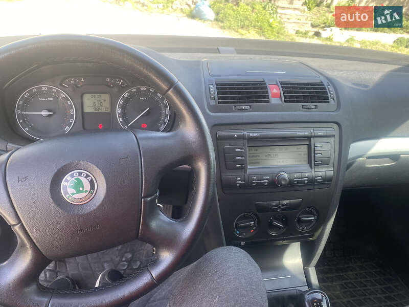 Ліфтбек Skoda Octavia 2008 в Дніпрі