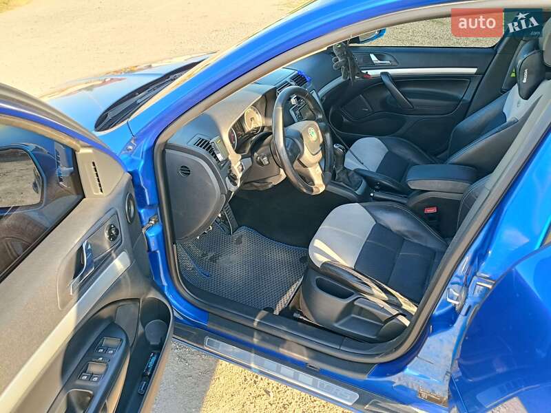 Универсал Skoda Octavia 2010 в Виннице