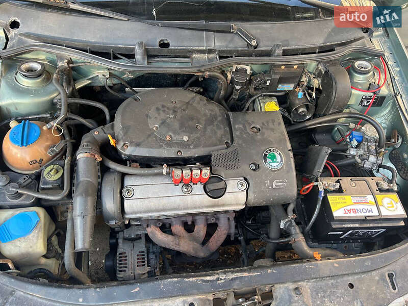 Лифтбек Skoda Octavia 2002 в Харькове