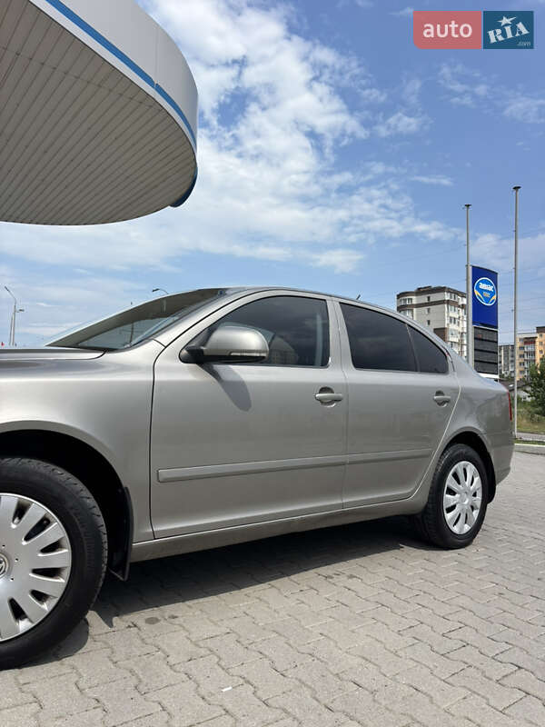 Лифтбек Skoda Octavia 2011 в Хмельницком