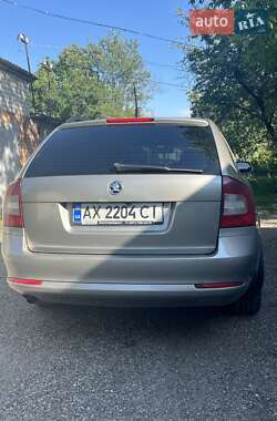 Универсал Skoda Octavia 2010 в 
