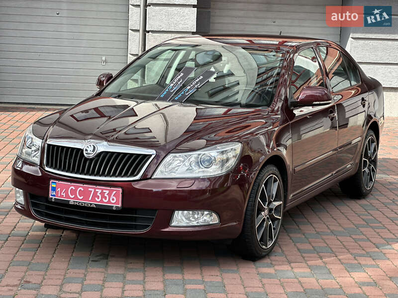 Лифтбек Skoda Octavia 2010 в Ивано-Франковске