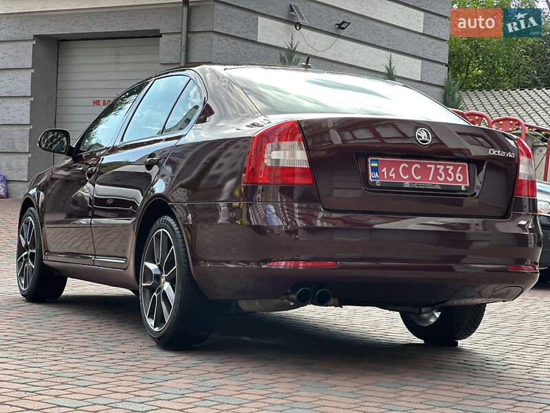 Лифтбек Skoda Octavia 2010 в Ивано-Франковске