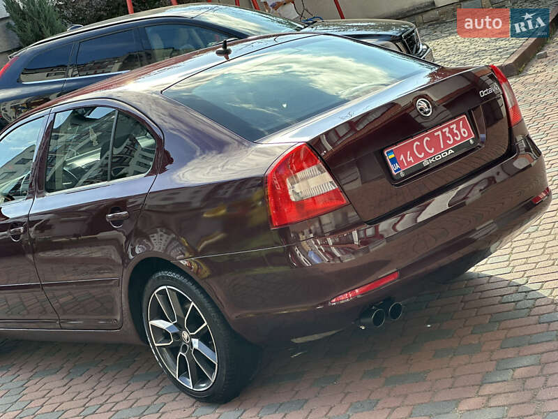 Лифтбек Skoda Octavia 2010 в Ивано-Франковске
