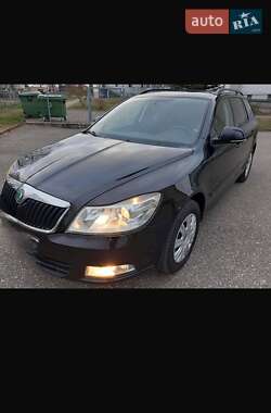 Универсал Skoda Octavia 2011 в Черкассах