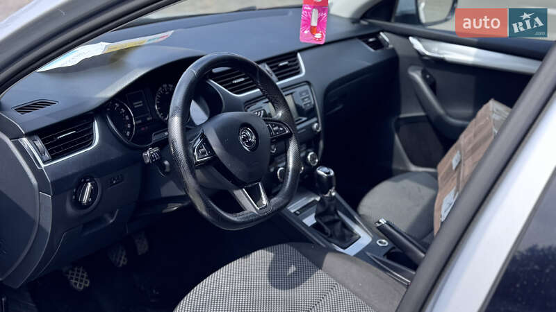 Универсал Skoda Octavia 2016 в Луцке