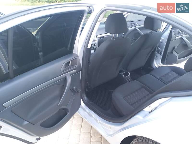 Лифтбек Skoda Octavia 2011 в Виннице