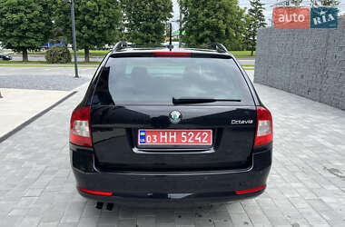 Универсал Skoda Octavia 2012 в 