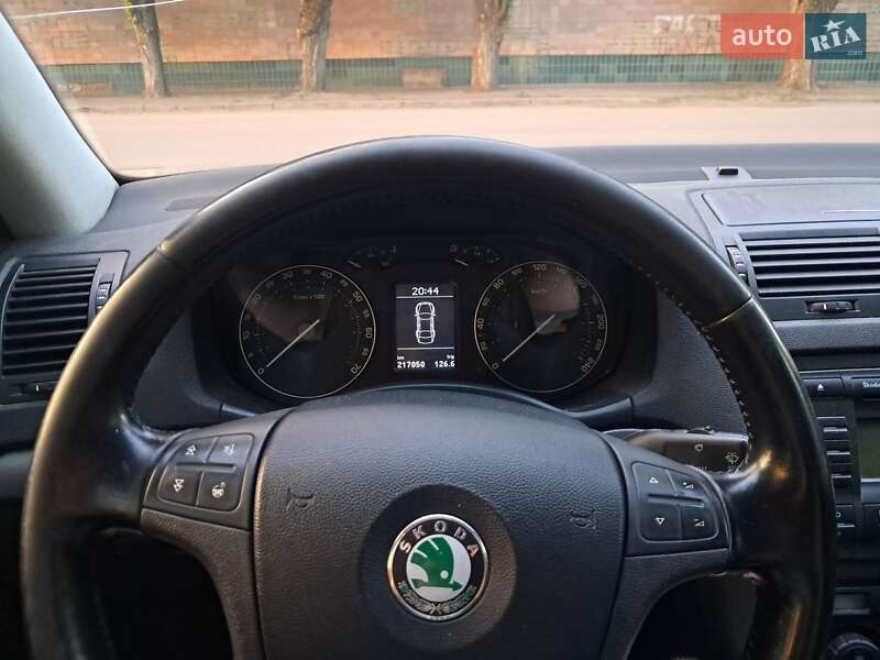 Універсал Skoda Octavia 2006 в Черкасах
