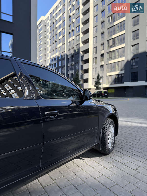 Лифтбек Skoda Octavia 2009 в Ивано-Франковске