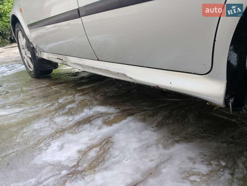 Ліфтбек Skoda Octavia 1998 в Шептицькому фото 8 Ліфтбек Skoda Octavia 1998 в Шептицькому