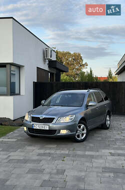Універсал Skoda Octavia 2012 в Нововолинську