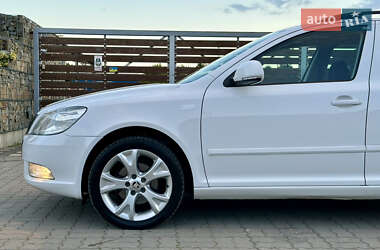 Универсал Skoda Octavia 2011 в 