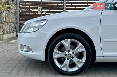 Универсал Skoda Octavia 2011 в 
