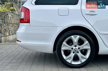 Универсал Skoda Octavia 2011 в 