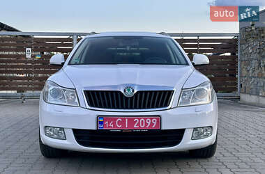 Универсал Skoda Octavia 2011 в 