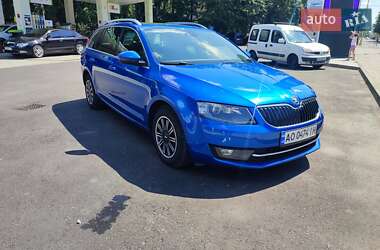 Універсал Skoda Octavia 2014 в Ужгороді