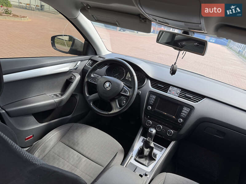 Універсал Skoda Octavia 2014 в Полтаві