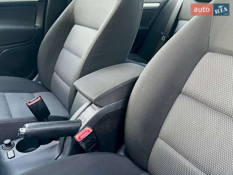 Лифтбек Skoda Octavia 2008 в Полтаве