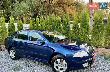 Лифтбек Skoda Octavia 2008 в 